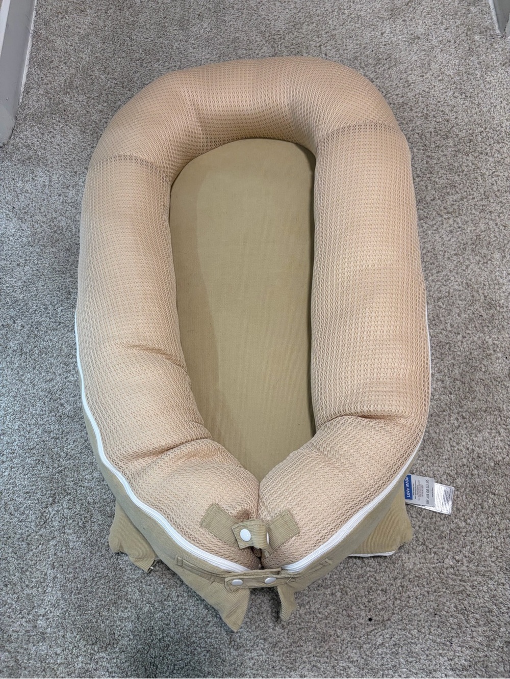 Neutral Beige Baby Nest Lounger - Kids Accessory